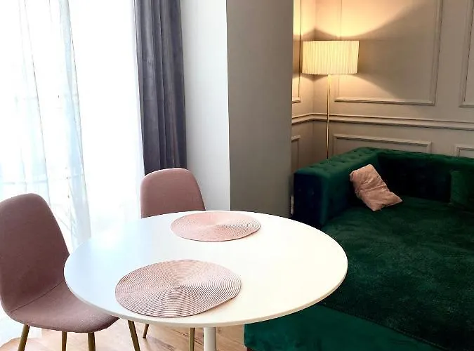 Apartament Velvet *